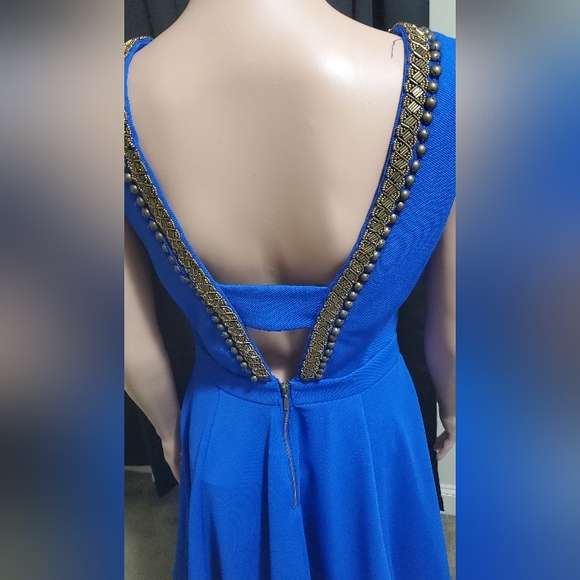 Gorgeous dress by XoXo. - Picture 2 of 2